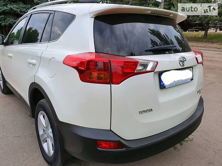 Toyota RAV 4 2014  випуску Кропивницький з двигуном 2.2 л дизель позашляховик автомат за 22000 долл. 