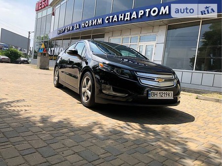 Chevrolet Volt 2013  випуску Одеса з двигуном 0 л гібрид ліфтбек автомат за 14000 долл. 