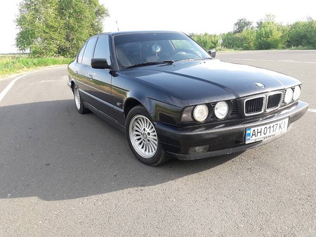 BMW 530 1995  випуску Донецьк з двигуном 3 л газ седан автомат за 4500 долл. 