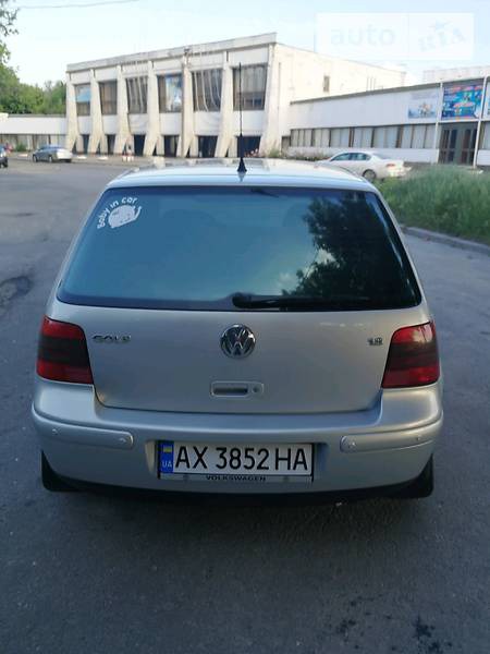 Volkswagen Golf 1998  випуску Харків з двигуном 1.8 л газ хэтчбек автомат за 6000 долл. 