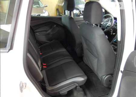 Ford Escape 2014  випуску Дніпро з двигуном 2.5 л бензин позашляховик автомат за 13500 долл. 