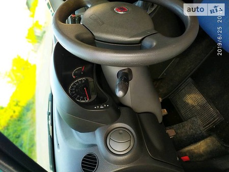 Fiat Panda 2011  випуску Івано-Франківськ з двигуном 1.2 л бензин хэтчбек механіка за 4750 долл. 