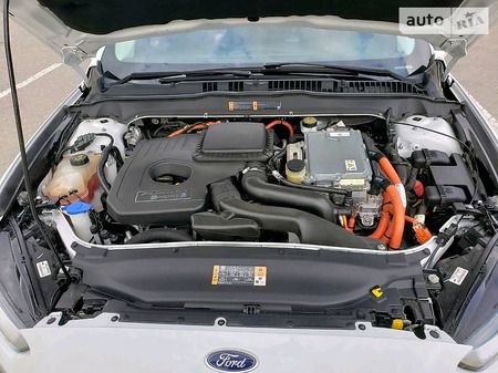 Ford Fusion 2014  випуску Одеса з двигуном 2 л гібрид седан автомат за 13500 долл. 