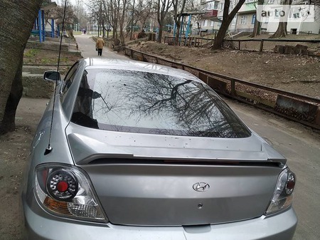 Hyundai Tiburon 2005  випуску Київ з двигуном 2 л бензин купе механіка за 6000 долл. 