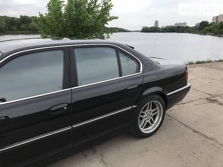 BMW 740 1996  випуску Київ з двигуном 4.4 л газ седан автомат за 20000 долл. 