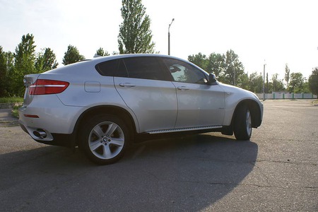 BMW X6 2008  випуску Запоріжжя з двигуном 3 л бензин позашляховик автомат за 19000 долл. 