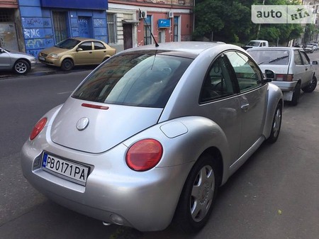 Volkswagen Beetle 2000  випуску Одеса з двигуном 1.8 л бензин седан механіка за 2500 долл. 