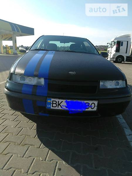 Opel Calibra 1994  випуску Рівне з двигуном 2 л бензин купе механіка за 2500 долл. 