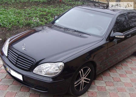 Mercedes-Benz S 400 2004  випуску Черкаси з двигуном 4 л дизель седан автомат за 14500 долл. 