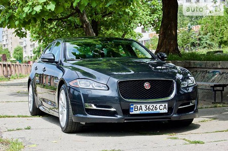 Jaguar XJ 2017  випуску Кропивницький з двигуном 3 л бензин седан автомат за 50000 долл. 