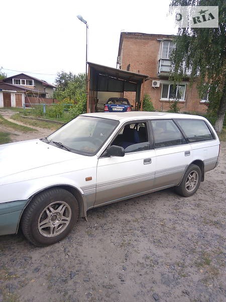 Mazda 626 1989  випуску Полтава з двигуном 2 л газ універсал механіка за 1500 долл. 