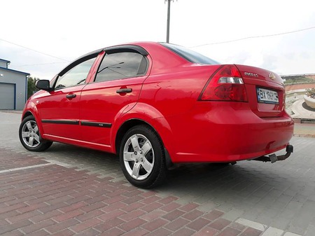 Chevrolet Aveo 2008  випуску Хмельницький з двигуном 1.5 л газ седан механіка за 5600 долл. 