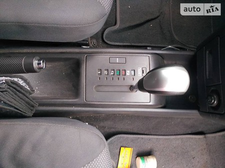 Chevrolet Aveo 2011  випуску Донецьк з двигуном 1.5 л  хэтчбек автомат за 6800 долл. 