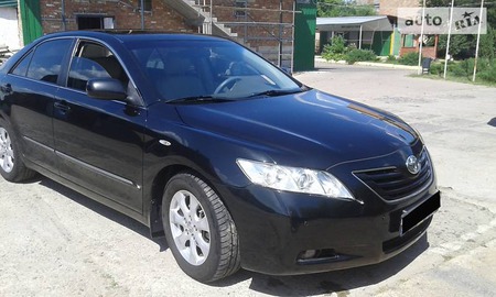 Toyota Camry 2009  випуску Полтава з двигуном 2.4 л газ седан автомат за 11700 долл. 