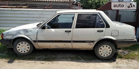 Toyota Corolla 1987  випуску Дніпро з двигуном 1.5 л бензин хэтчбек автомат за 30000 грн. 