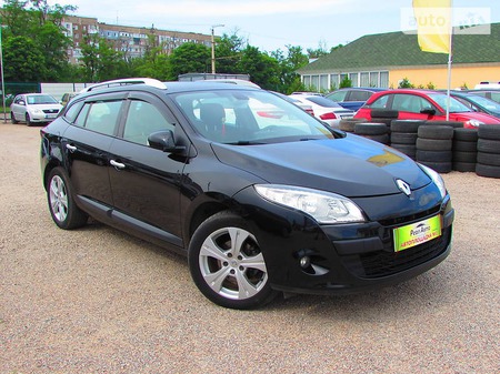 Renault Megane 2011  випуску Кропивницький з двигуном 1.5 л дизель універсал автомат за 9100 долл. 