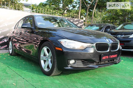 BMW 328 2013  випуску Одеса з двигуном 2 л бензин седан автомат за 17800 долл. 