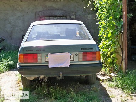 Opel Rekord 1985  випуску Миколаїв з двигуном 0 л газ седан механіка за 1500 долл. 