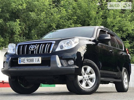 Toyota Land Cruiser Prado 2012  випуску Одеса з двигуном 2.7 л газ позашляховик автомат за 25900 долл. 