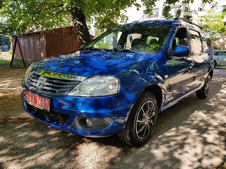 Dacia Logan 2010  випуску Чернігів з двигуном 1.6 л газ універсал механіка за 7500 долл. 