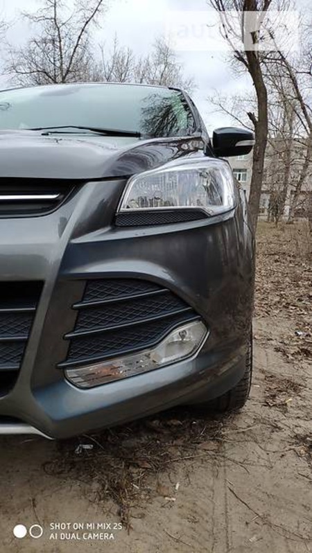 Ford Kuga 2016  випуску Дніпро з двигуном 1.5 л бензин позашляховик механіка за 16300 долл. 
