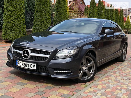 Mercedes-Benz CLS 350 2012  випуску Ужгород з двигуном 3 л дизель седан автомат за 26999 долл. 