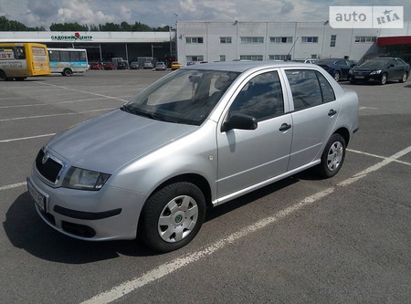 Skoda Fabia 2007  випуску Ужгород з двигуном 1.2 л бензин седан механіка за 5200 долл. 