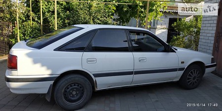 Mazda 626 1992  випуску Дніпро з двигуном 2 л газ хэтчбек механіка за 1600 долл. 