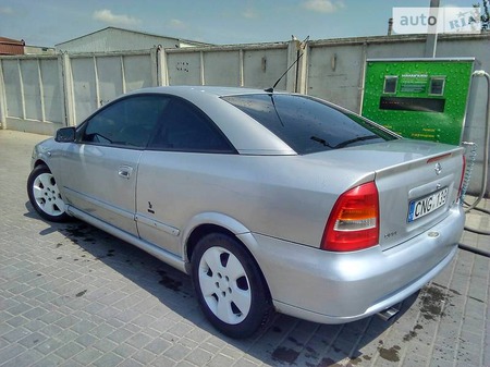 Opel Astra 2000  випуску Одеса з двигуном 1.8 л газ купе механіка за 1750 долл. 