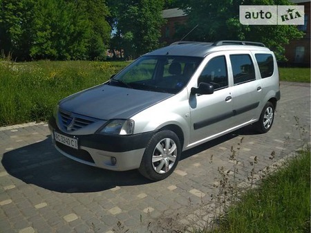 Dacia Logan MCV 2008  випуску Луцьк з двигуном 1.6 л газ універсал механіка за 5800 долл. 