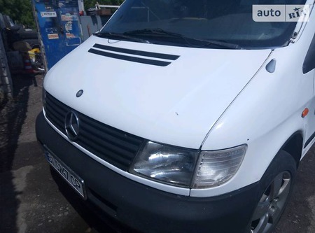 Mercedes-Benz Vito 2001  випуску Полтава з двигуном 2.2 л дизель мінівен механіка за 5000 долл. 