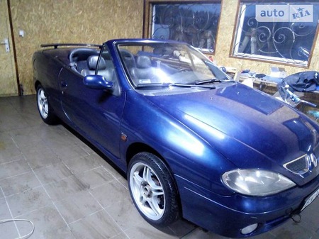 Renault Megane 2002  випуску Житомир з двигуном 0 л газ кабріолет механіка за 1499 долл. 