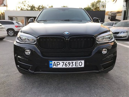 BMW X5 2014  випуску Запоріжжя з двигуном 3 л бензин позашляховик автомат за 41000 долл. 
