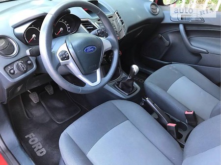 Ford Fiesta 2012  випуску Дніпро з двигуном 1.3 л бензин хэтчбек механіка за 7250 долл. 