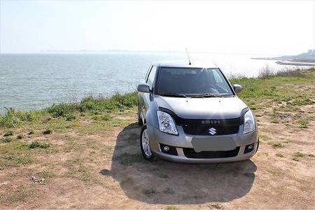 Suzuki Swift 2008  випуску Одеса з двигуном 1.3 л бензин седан механіка за 6800 долл. 