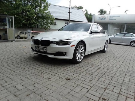 BMW 320 2015  випуску Дніпро з двигуном 2 л бензин седан автомат за 21600 долл. 
