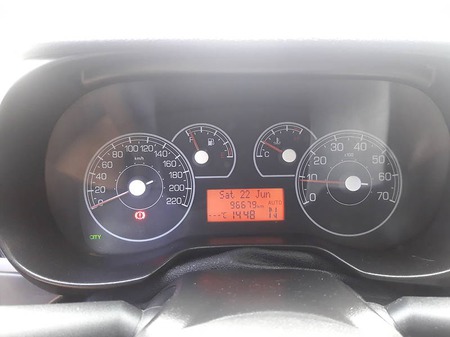 Fiat Grande Punto 2008  випуску Херсон з двигуном 1.4 л бензин хэтчбек автомат за 6300 долл. 