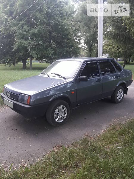 Lada 21099 2007  випуску Хмельницький з двигуном 1.6 л газ седан механіка за 2650 долл. 