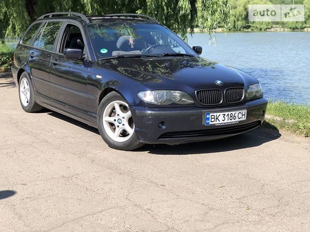 BMW 318 2002  випуску Рівне з двигуном 1.9 л бензин універсал механіка за 5750 долл. 