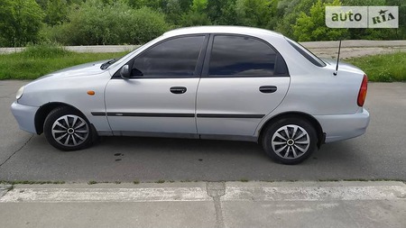 Daewoo Lanos 2005  випуску Хмельницький з двигуном 1.5 л газ седан механіка за 3500 долл. 