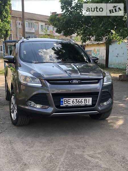 Ford Kuga 2013  випуску Миколаїв з двигуном 2 л дизель позашляховик автомат за 17999 долл. 