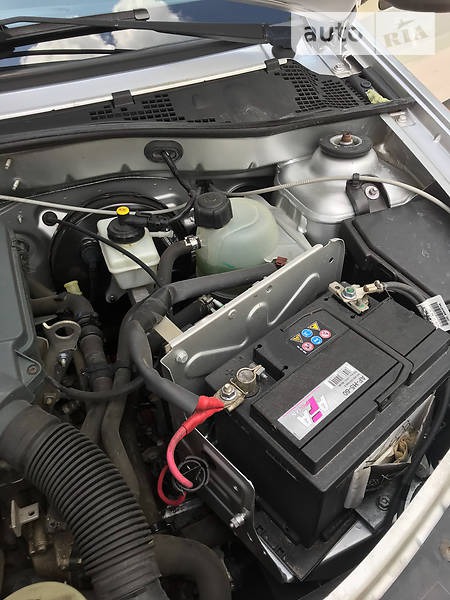 Dacia Logan MCV 2007  випуску Вінниця з двигуном 1.6 л бензин універсал механіка за 5800 долл. 
