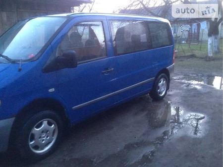 Mercedes-Benz Vito 1998  випуску Львів з двигуном 2.3 л дизель мінівен механіка за 4400 долл. 