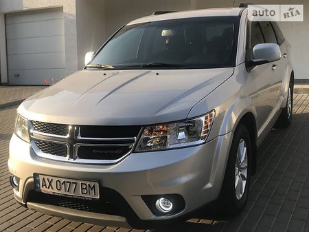 Dodge Journey 2014  випуску Харків з двигуном 2.4 л газ позашляховик автомат за 14700 долл. 