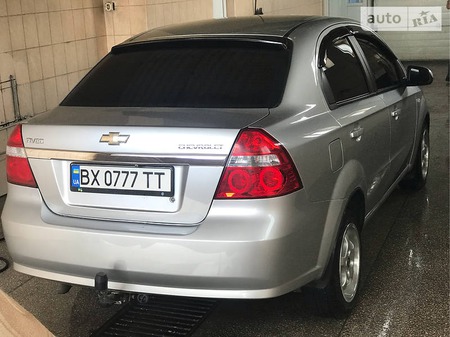 Chevrolet Aveo 2009  випуску Хмельницький з двигуном 1.6 л газ седан механіка за 5500 долл. 