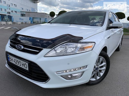 Ford Mondeo 2013  випуску Одеса з двигуном 2 л дизель седан автомат за 11300 долл. 