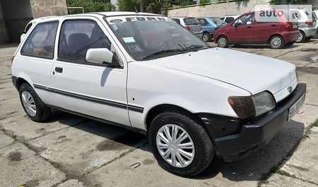 Ford Fiesta 1993  випуску Одеса з двигуном 1.8 л дизель хэтчбек механіка за 1100 долл. 