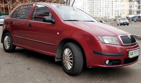 Skoda Fabia 2005  випуску Київ з двигуном 1.2 л бензин хэтчбек механіка за 4800 долл. 