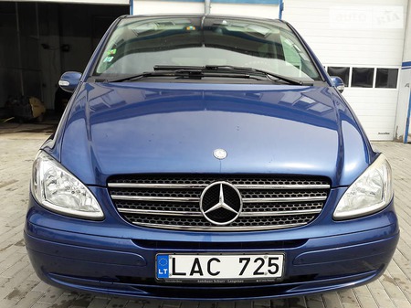 Mercedes-Benz Viano 2008  випуску Львів з двигуном 2.2 л дизель мінівен механіка за 9000 долл. 