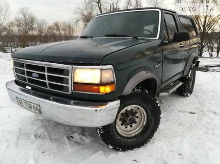 Ford Bronco 1994  випуску Київ з двигуном 0 л газ позашляховик автомат за 9800 долл. 